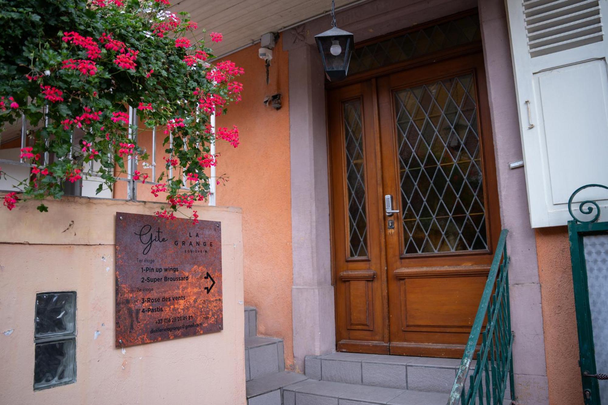 Gite La Grange Eguisheim Esterno foto